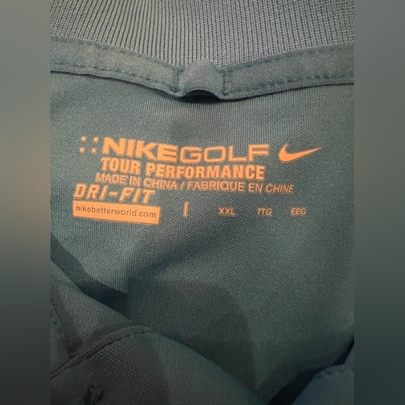 NWOT Nike Golf Polo Shirt - Picture 3 of 3